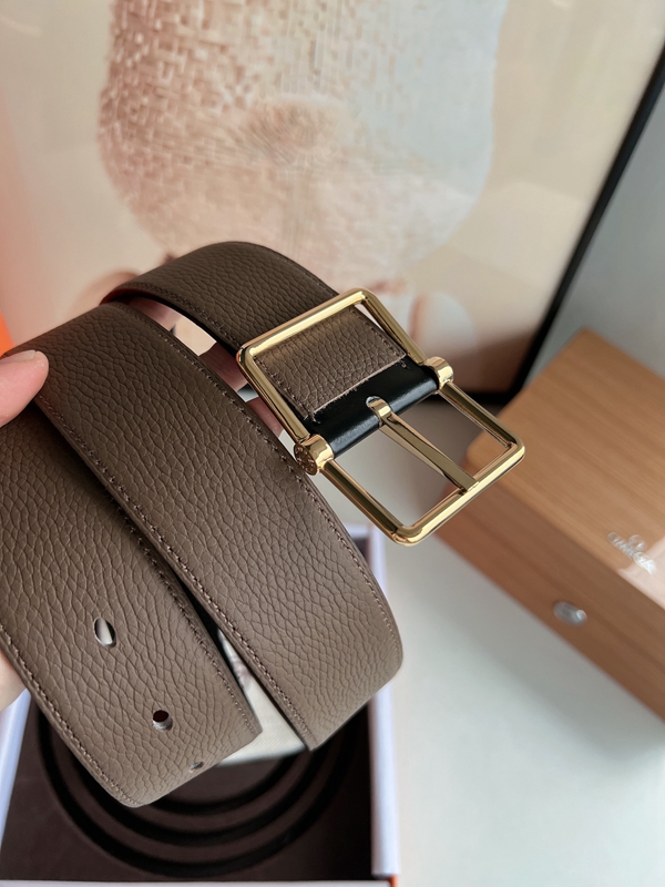 エルメスベルト素材ディテール